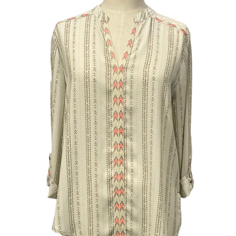 Jolt Off White V Neck Semi Sheer 3/4 Sleeve Blouse